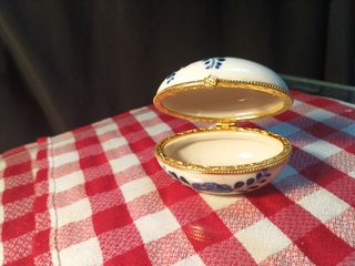Joyero Huevo Porcelana Azul y Blanco