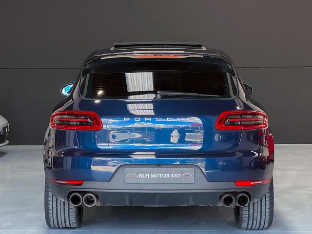 PORSCHE Macan S