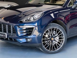PORSCHE Macan S