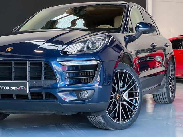 PORSCHE Macan S