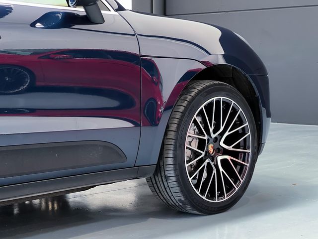 PORSCHE Macan S