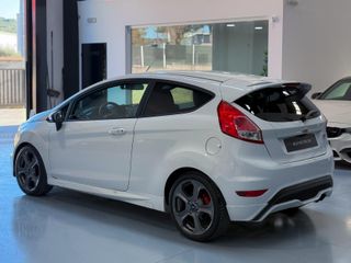 FORD Fiesta 1.6 EcoBoost 182cv ST 3p