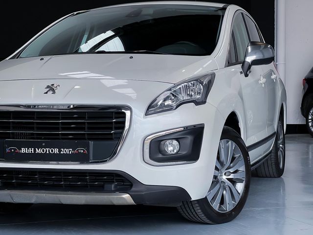 PEUGEOT 3008 Style 1.6 BlueHDI 120 FAP