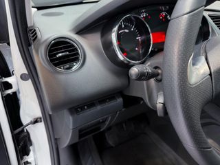 PEUGEOT 3008 Style 1.6 BlueHDI 120 FAP