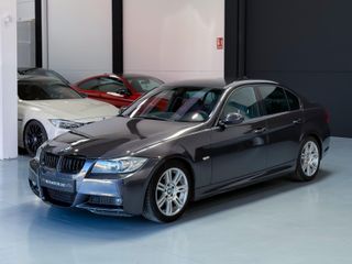 BMW Serie 3 330i (E90)
