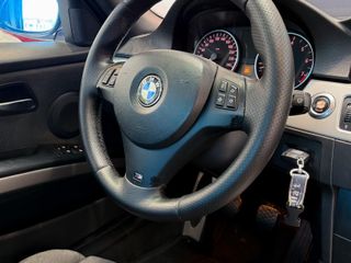 BMW Serie 3 330i (E90)