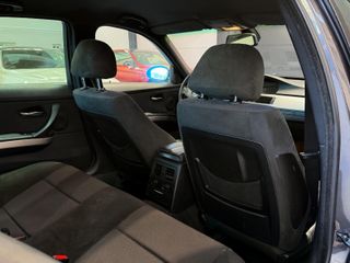 BMW Serie 3 330i (E90)