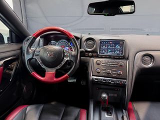 NISSAN GT-R 3.8 V6 550CV Black Edition