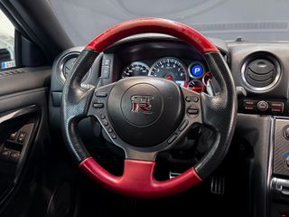 NISSAN GT-R 3.8 V6 550CV Black Edition