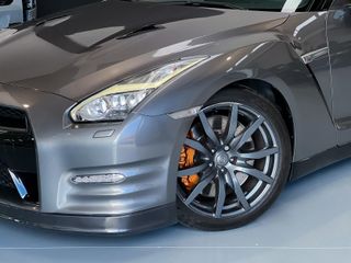 NISSAN GT-R 3.8 V6 550CV Black Edition