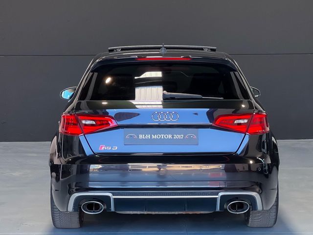 AUDI A3 2.5 TFSI RS3 S tronic quattro Sportback
