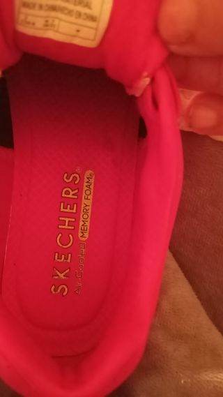 Zapatillas Skechers Rojas Nuevas Sin Usar