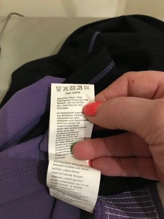 Abito Bodyflirt con paillettes viola