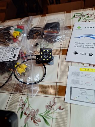 Pantalla Coche Universal de 10" con Cámara trasera