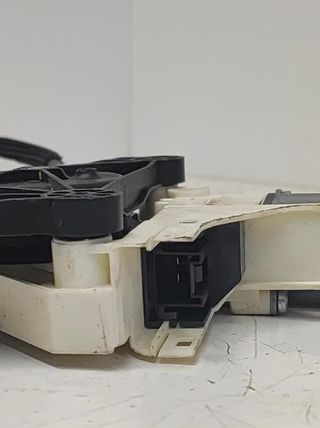 Audi 199059 elevalunas tras izq 8k0839461a a4 ber.