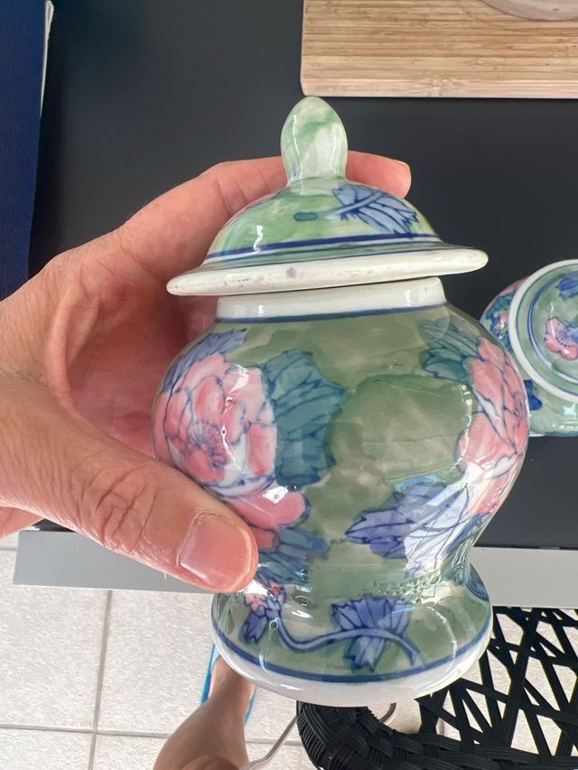 2 Jarrones Porcelana Florales Verdes Rosas