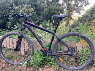 Bicicleta Specialized Hardrock Negra