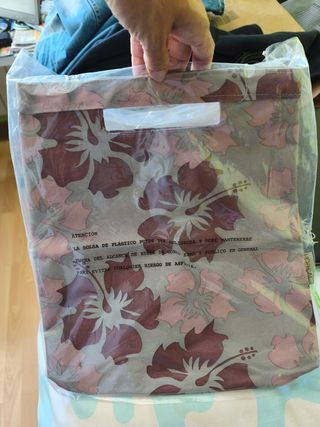 Bolso L'Oréal floral