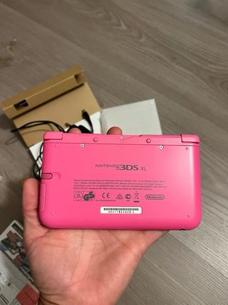 Console Nintendo 3DS XL rosa + 17 giochi