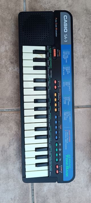 Teclado Casio SA-3 para niños