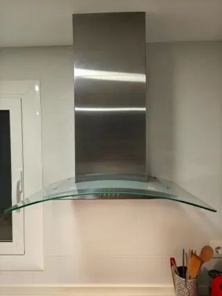 Extractor de cocina acero y cristal