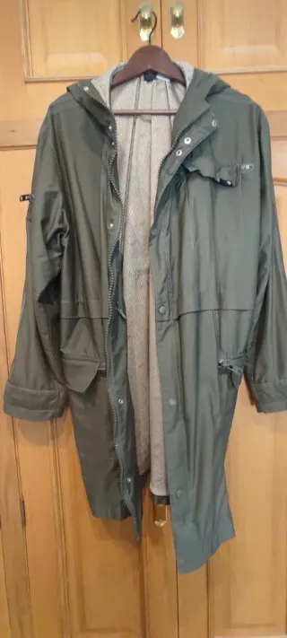 Parka Adidas Verde Oliva con Capucha