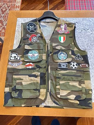 Gilet militare camouflage con patch