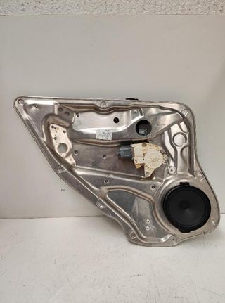 Mercedes-benz a2048204302 elevalunas clase 240171