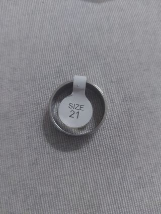 Anillo plateado talla 21