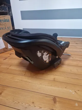 Inglesina Aptica XT Magnet Grey