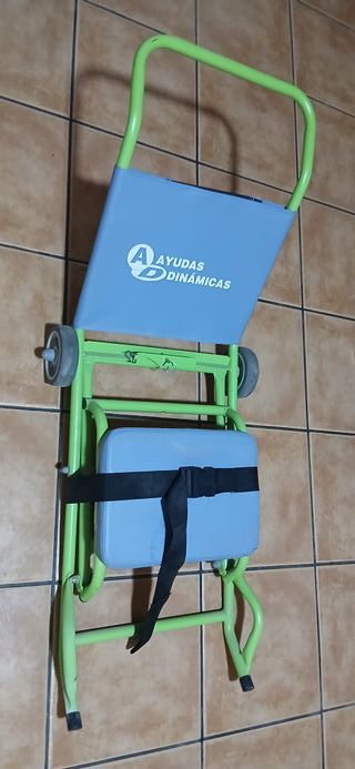Silla de ruedas de traslado y/o escaleras