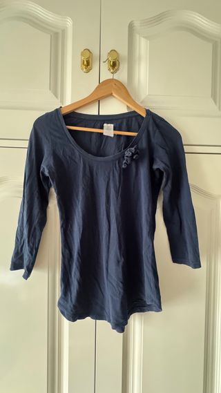 Camiseta Zara azul con lazo