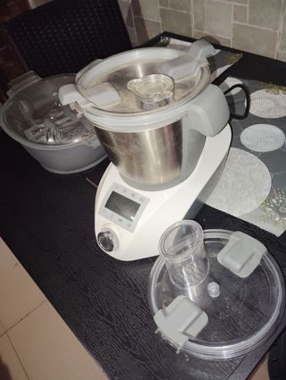 Robot de cocina multifunción
