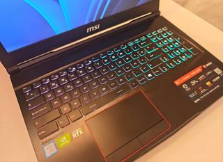MSI GE63 Raider RGB 8SE Impecable