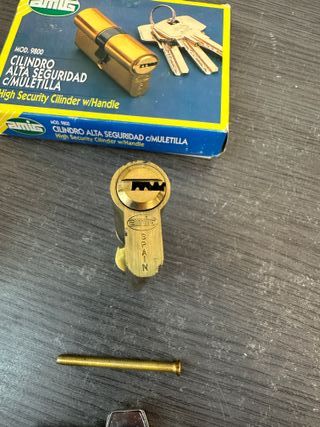 Cilindro de seguridad Amig