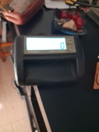 Detector Billetes Falsos IBERSELEX DBF-2300