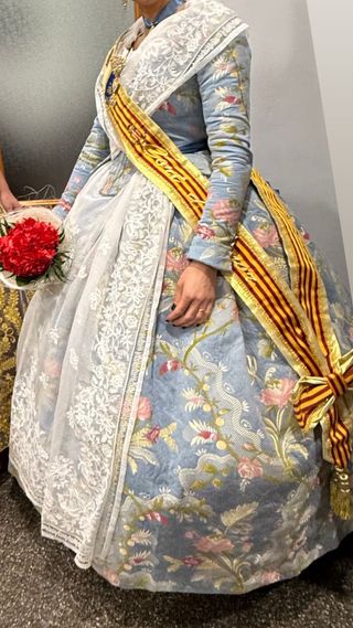 Vestido de Fallera azul y rosa