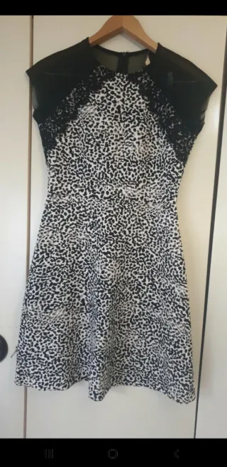 Vestido Guess Animal Print Negro Blanco