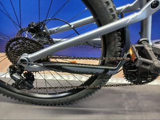 Bicicleta eléctrica de montaña 29" aluminio E-EXPL 500 S