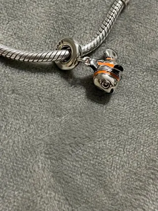 Charm Nemo pez Disney 
