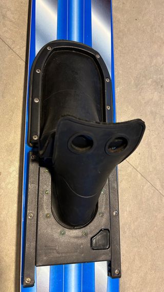 Esquís acuáticos Blue Dart