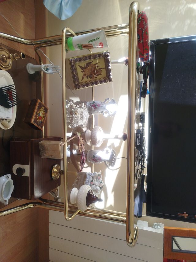 Mesa TV cristal como nueva,