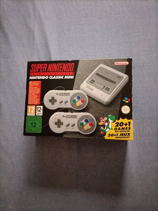 Nintendo SNES Classic Mini + 2 mandos