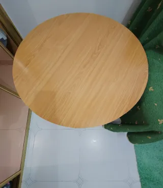 Mesa auxiliar redonda madera