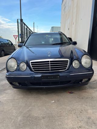 Despiece, Mercedes E270 CDI W210 
Año 2003 