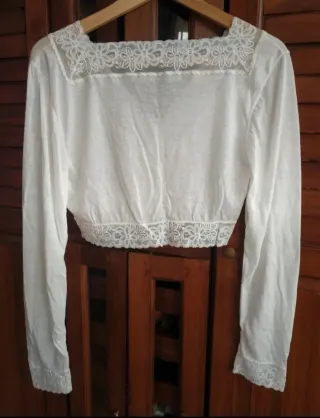 Crop top manga larga blanco