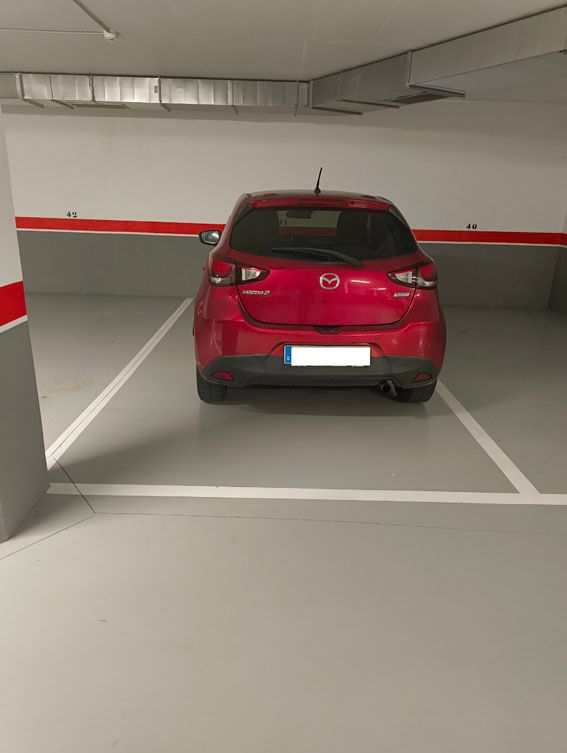 Alquiler Plaza Garaje Cerca El Corte Inglés