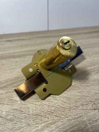 Cerrojo seguridad Amig