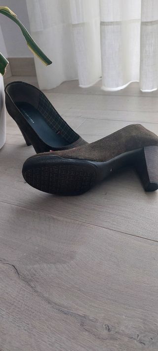 Zapatos tacón Tommy Hilfiger marrón/ verde caqui