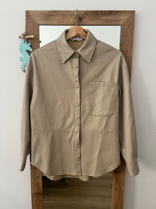 Camisa Stradivarius Beige Talla M
